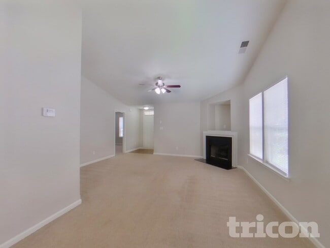 Photo - 3033 Salmon River Dr