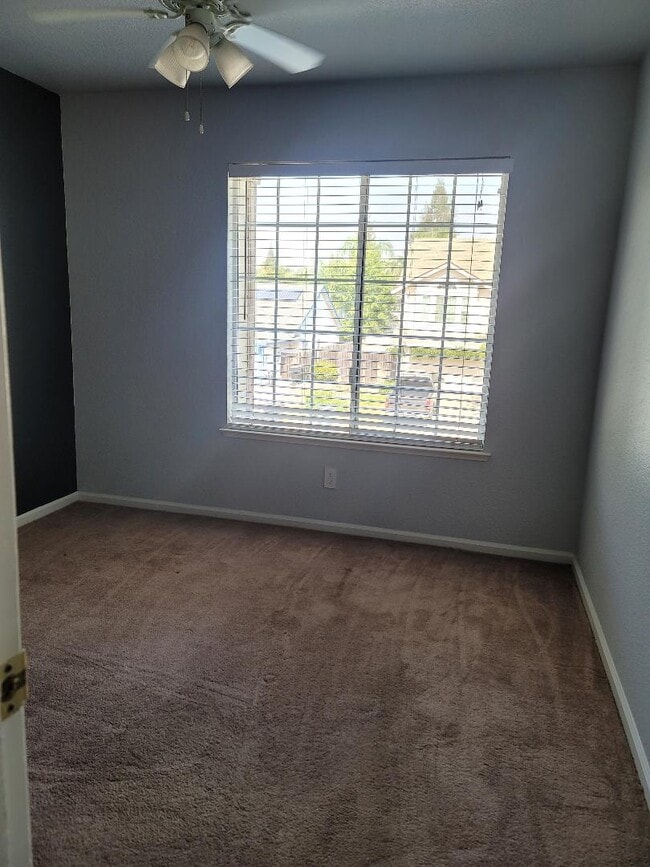 Photo - 1709 Evergreen Dr