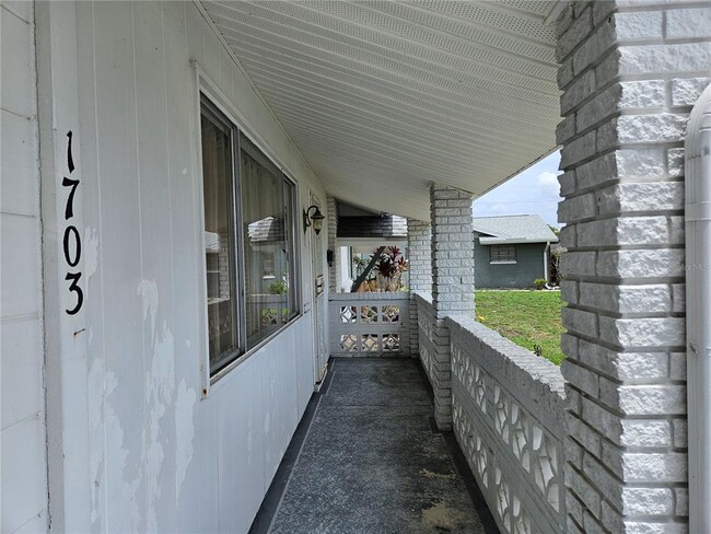 Photo - 1703 Amhurst Cir