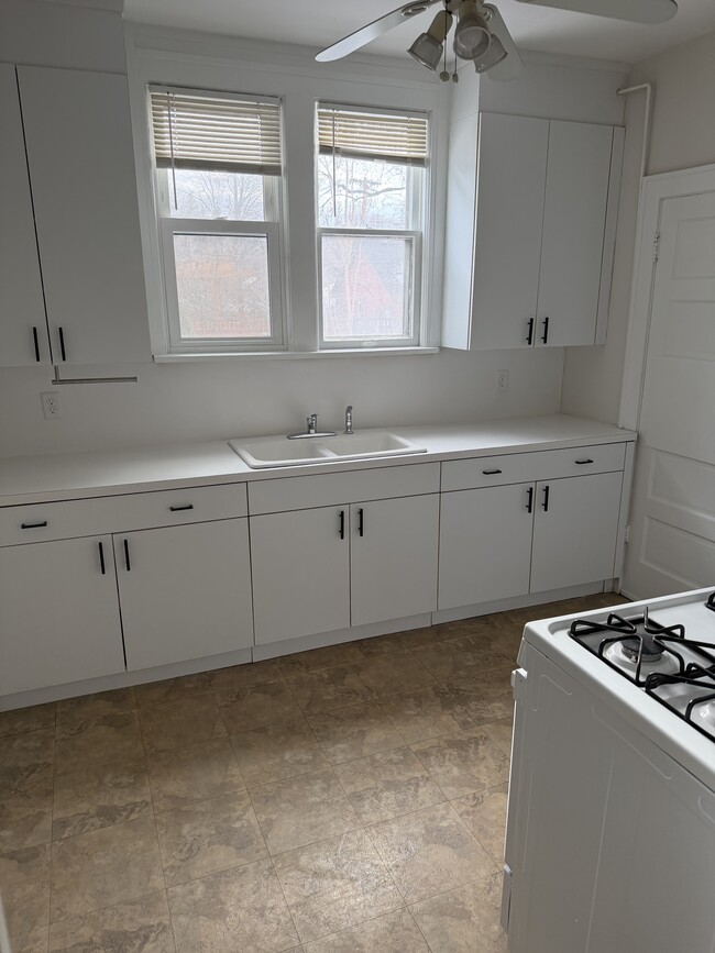 Photo - 3224 Irving Ave S Unit 3224