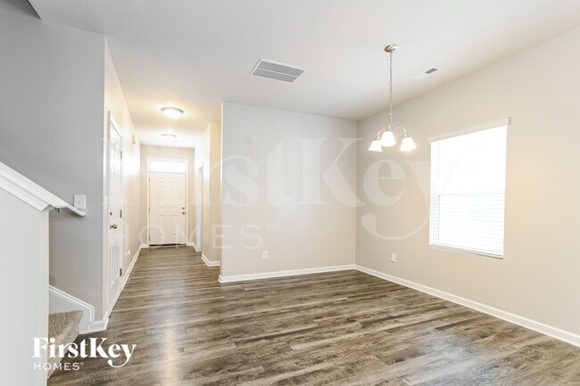 Photo - 10732 Rivergate Dr NW