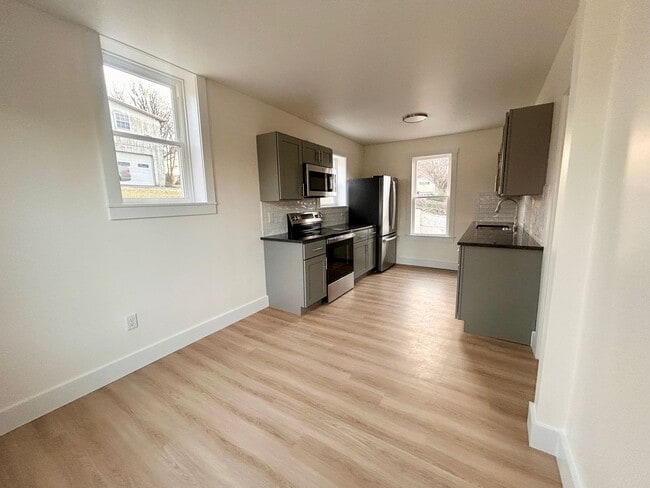 Photo - Bright & Spacious 3-Bedroom, 2-Bath Home with Open Concept Living in Lititz