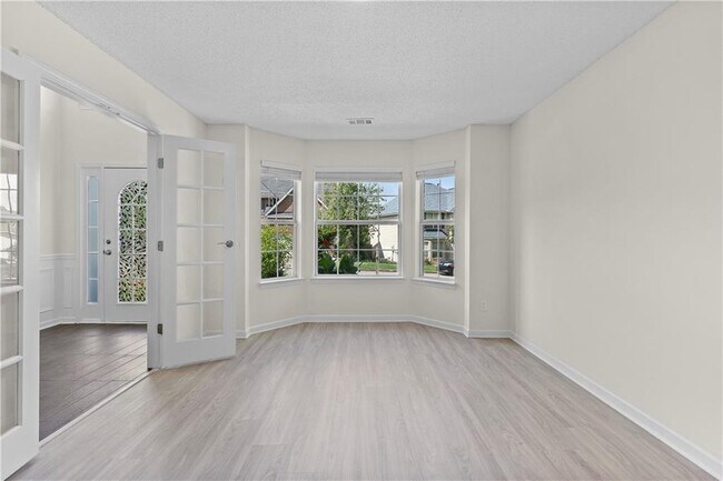 Photo - 1893 Tulip Petal Rd