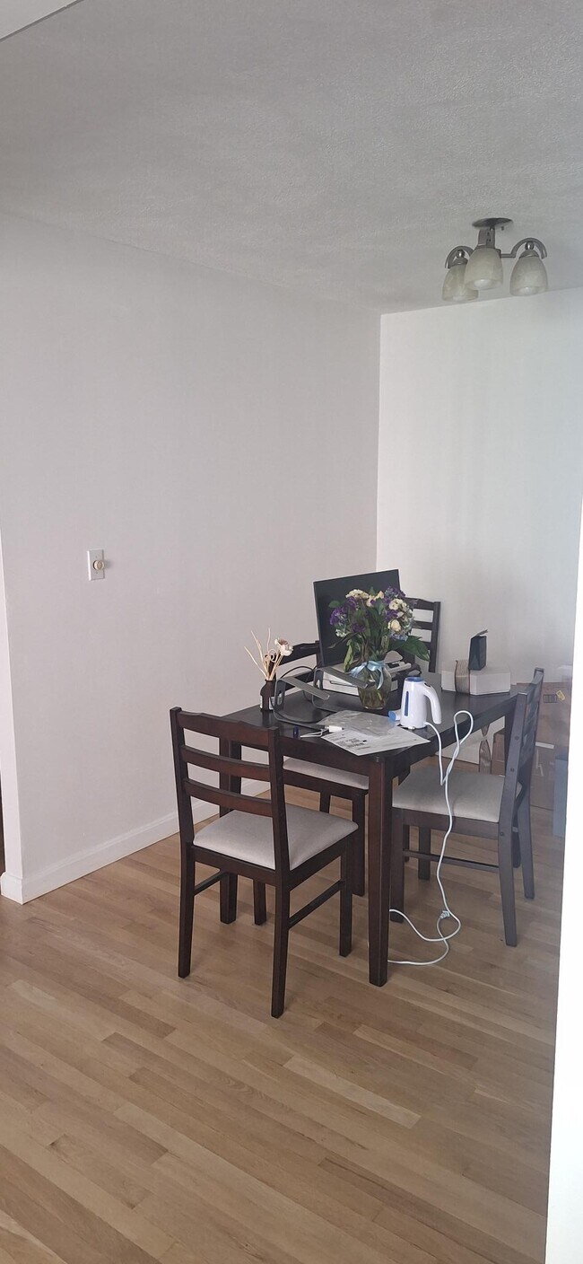 Photo - 100 Ellery St Unit 2