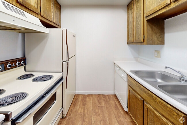 2BR, 1BR - 860SF - Kitchen