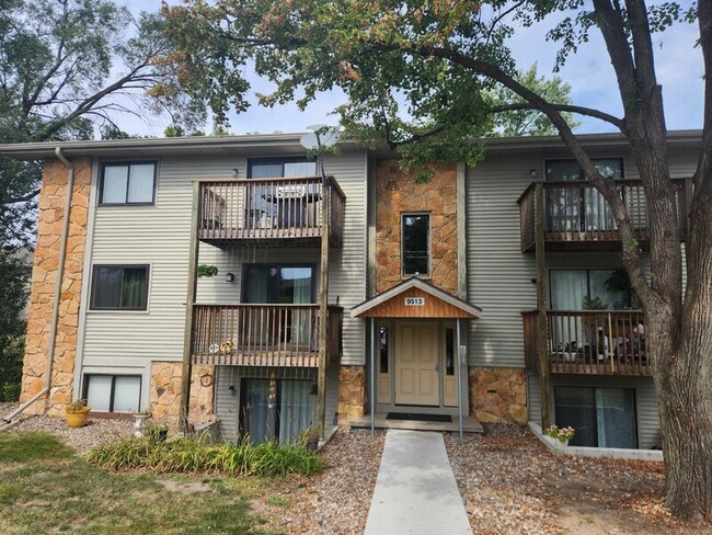 Photo - 9513 University Ave Condo Unit #8