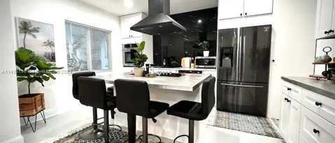 Photo - 867 NW 4th Ave