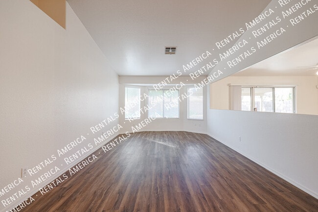 Photo - 5351 W Saragosa St