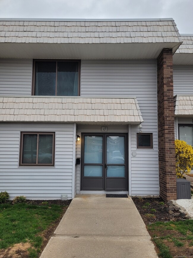 Photo - 17 Pine Ct Condo Unit 17