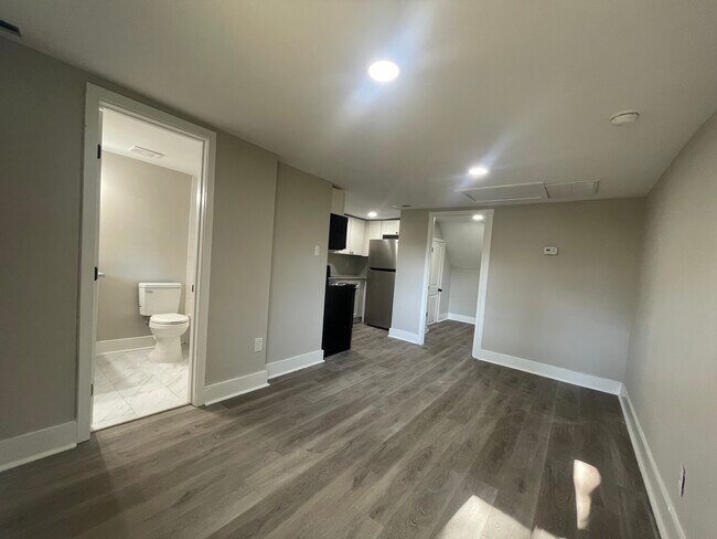 Photo - 3615 Stockton St Unidad 4.