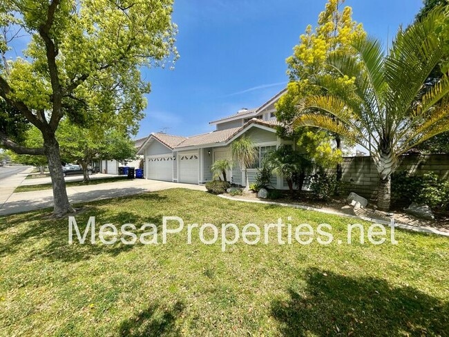 Photo - 2407 N Sycamore Ave