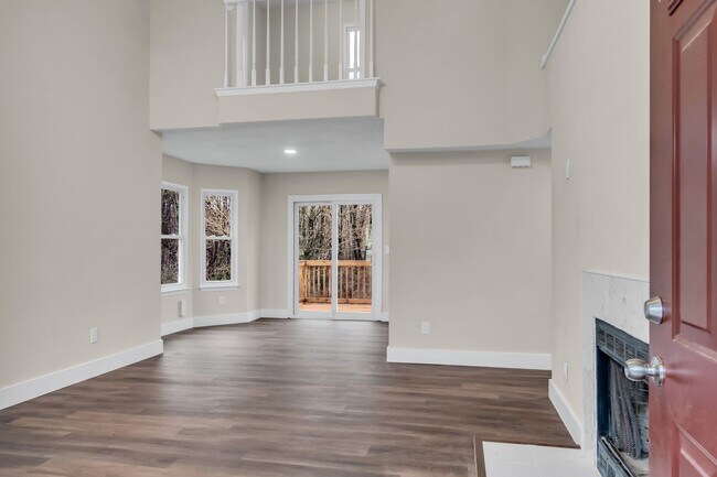 Photo - 213 Rebecca Pines Dr