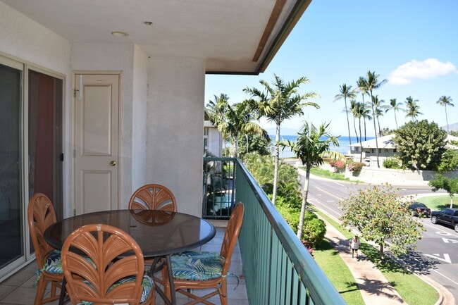 Building Photo - Hale Kanani  - 3bd. 2ba. Furnished Oceanfront Unit Available 4.1.2026 for 10 month lease.