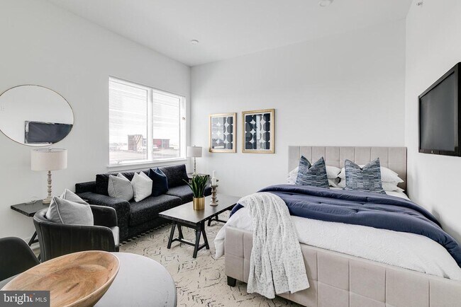 Photo - 2201 Washington Ave Unit 201