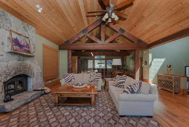 Photo - 224 Shoshone Way