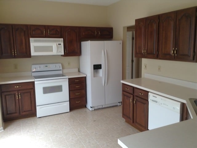 Photo - 9021 Crimson Oak Dr