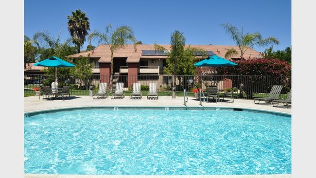 Shadowridge Village Apartments - Shadowridge Village Apartments