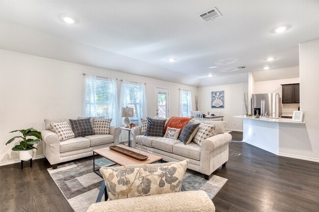 Photo - 2208 San Jacinto Wy