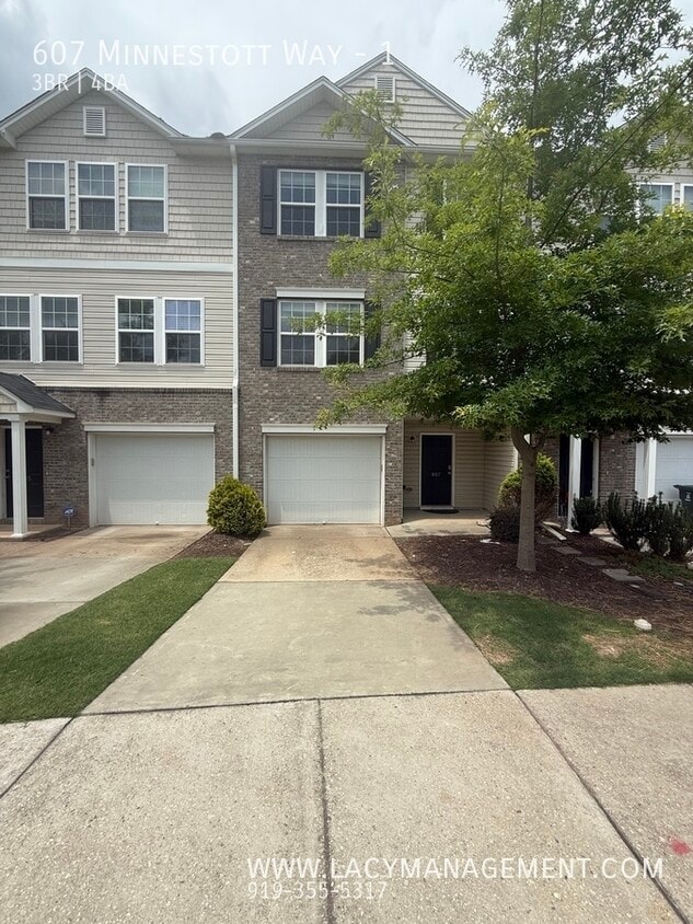 Photo - 607 Minnestott Way-1