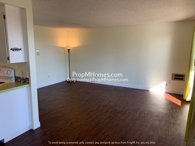 Photo - Stunning Views of Mt. Hood & Free W/S/G!! ... Unidad 220