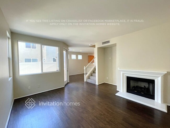 Photo - 1052 E Agate Ct