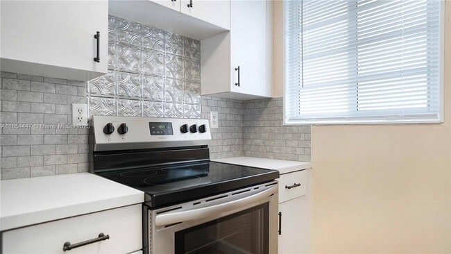 Photo - 540 15th St Unidad 203