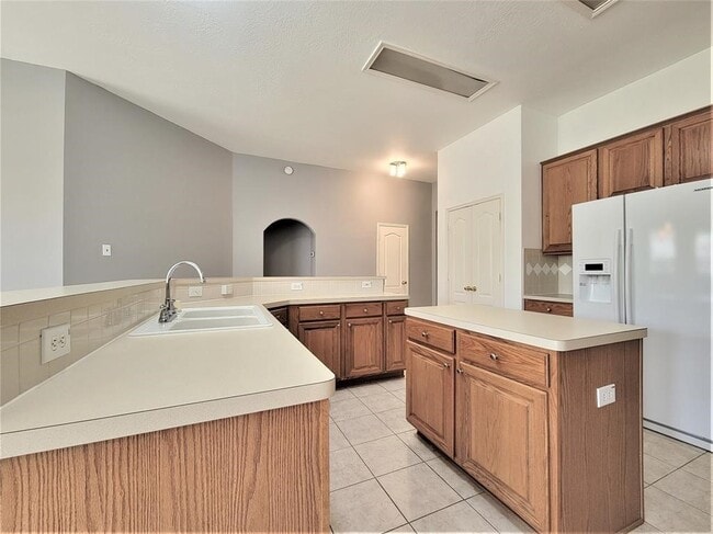 Photo - 13910 White Oak Glen Ct