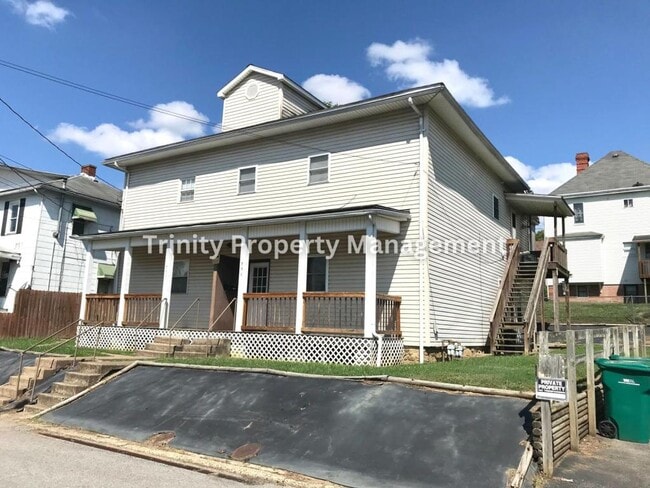 Photo - 738 Camden Pl