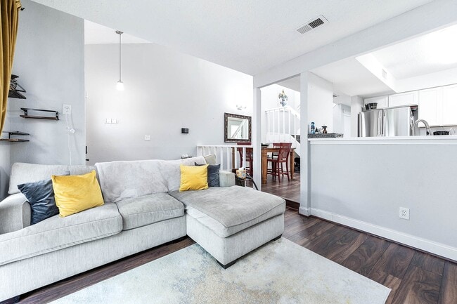 Photo - 12668 Newbrook Dr