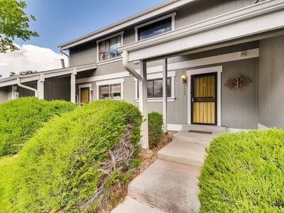 Front Entrance - garage directly across with outside spot directly in front - 8960 Carr St Rental
