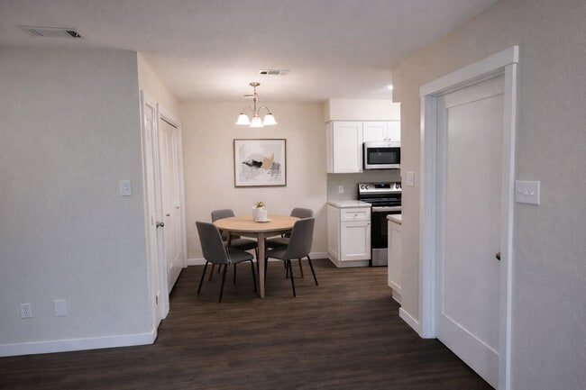 Photo - Manor Terrace