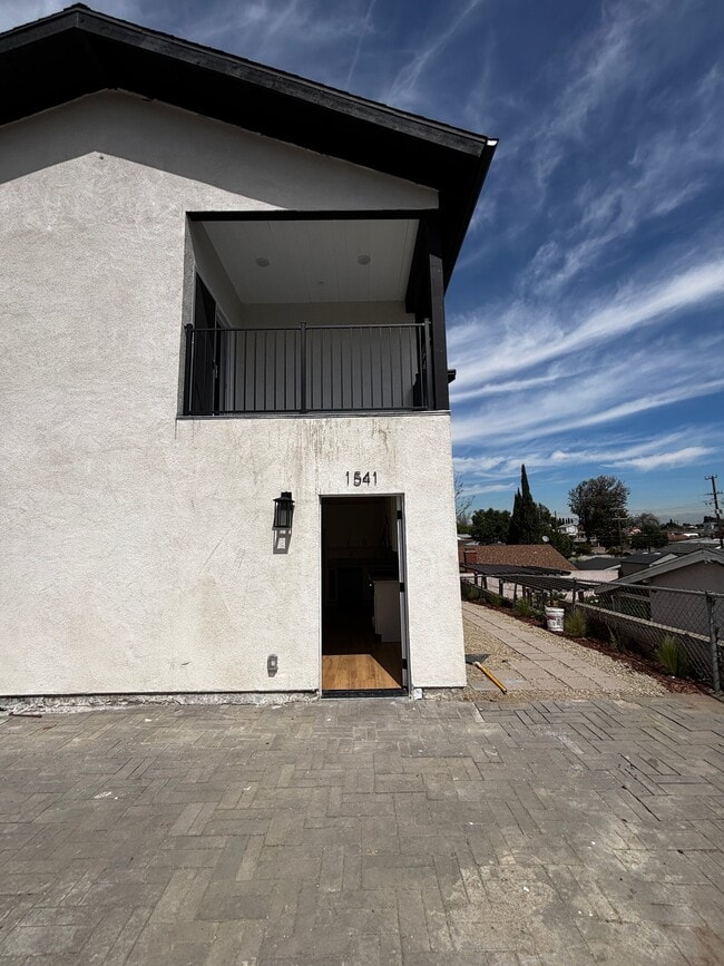 Building Photo - 1541 W 213th St