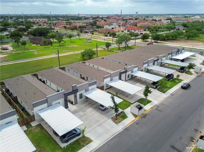 3301 S Colt Ln Unidad 1