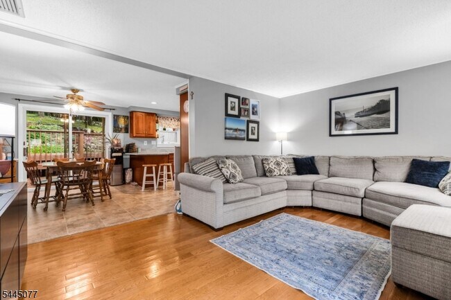 Photo - 76 Valley View Dr