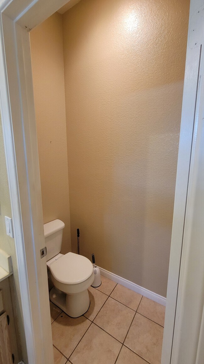 13802 Pinkard Way Unit 31