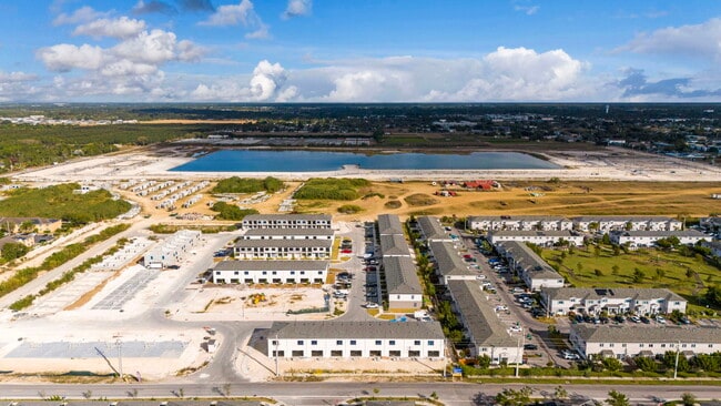 Photo - 415 NW 13 Ct