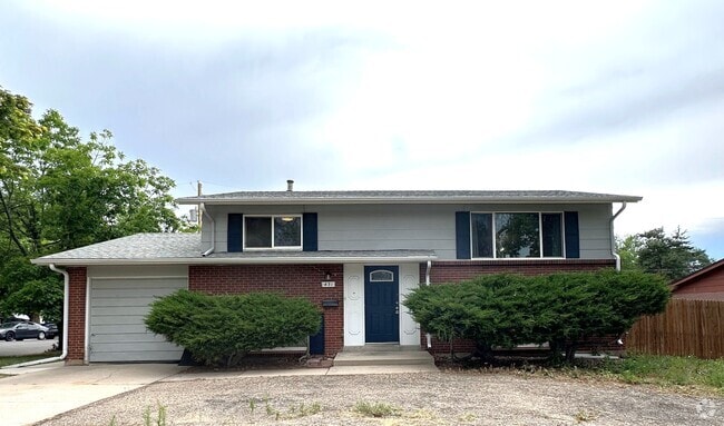 Building Photo - 431 S Victor Way Rental