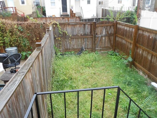 Photo - 2301 Hunter St