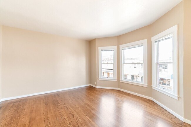 Photo - 2318 Santa Clara Ave Unit 2318 Santa Clara Ave #H - LU