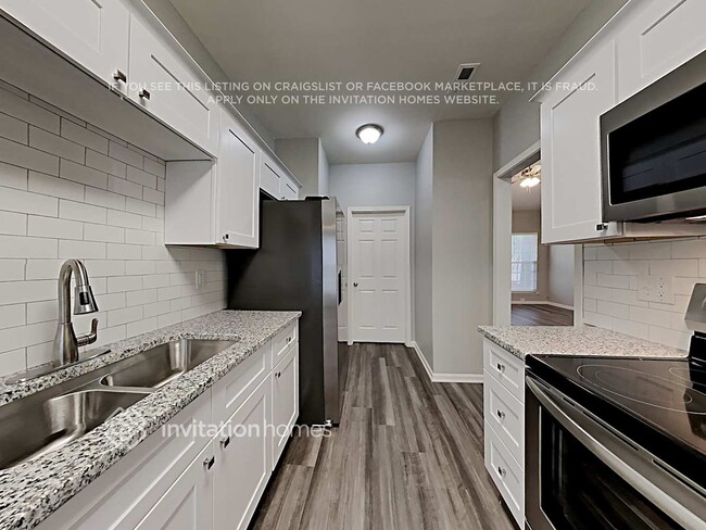 Photo - 172 Devon Forrest Dr