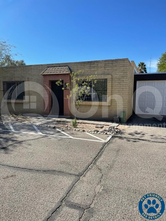 Building Photo - 2831 N Fontana Ave Rental