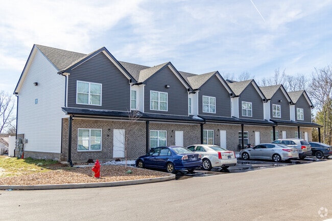 Photo - Highland Oaks