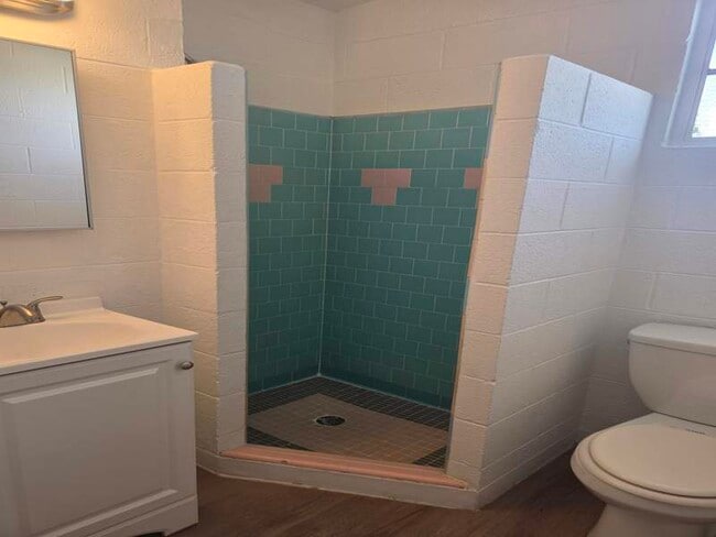 Photo - 1919 W Colter St