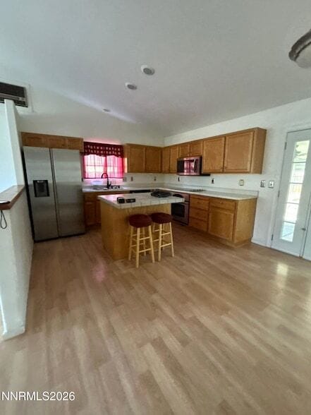 Photo - 559 Nader Wy