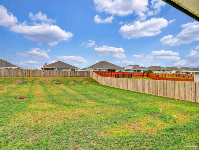 3962 Whitetail Ln