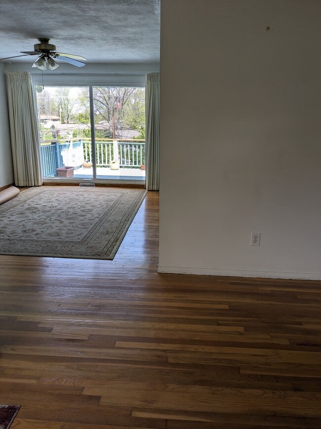 Photo - 18 Friese Dr Unidad Upper Level