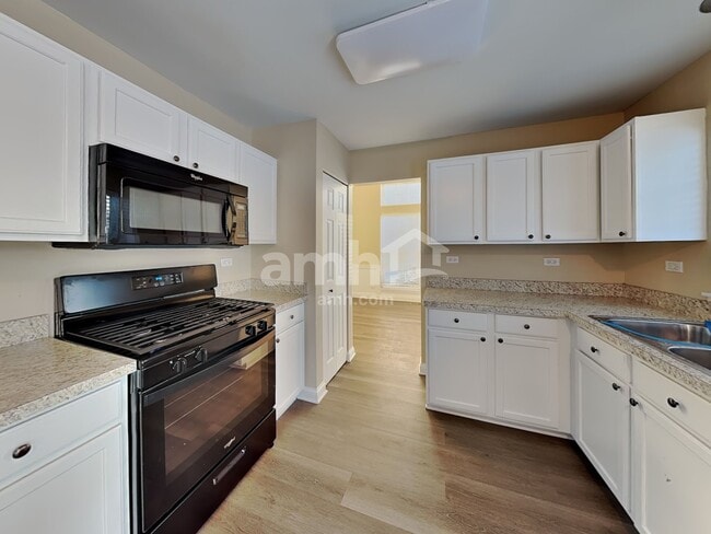 Photo - 9 Deer Creek Ct