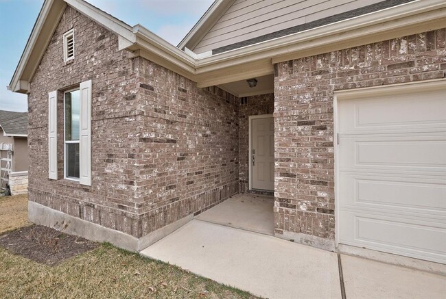Photo - 131 Connor Elkins Dr