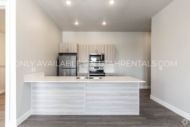 Building Photo - 7555 S Main St Unit 202 Rental