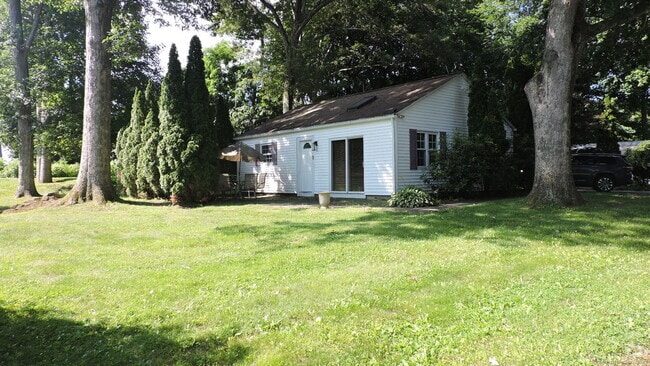 Building Photo - 57 Knollcrest Rd Rental